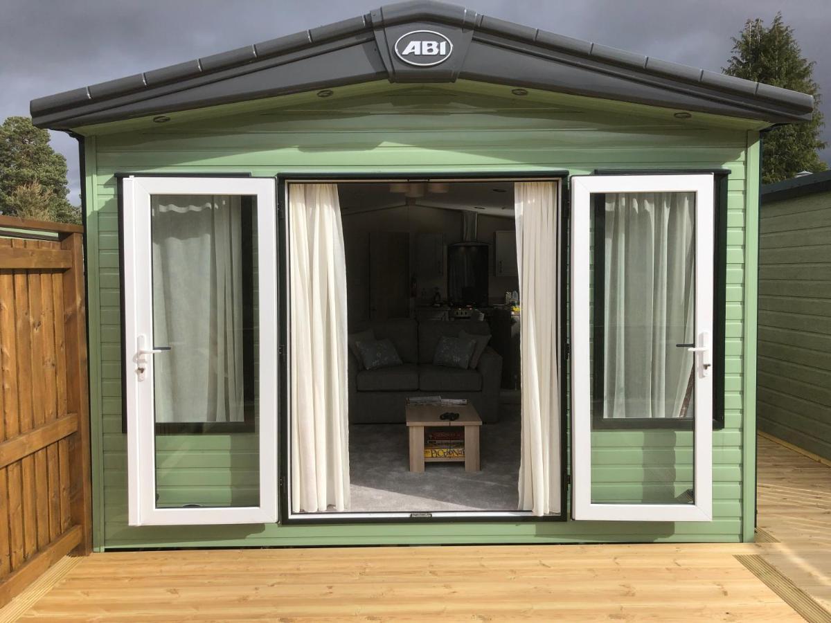 Luxury 2 Bedroom Caravan In Stunning Location Pitlochry Bagian luar foto